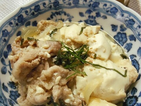 絹ごし豆腐で簡単肉豆腐